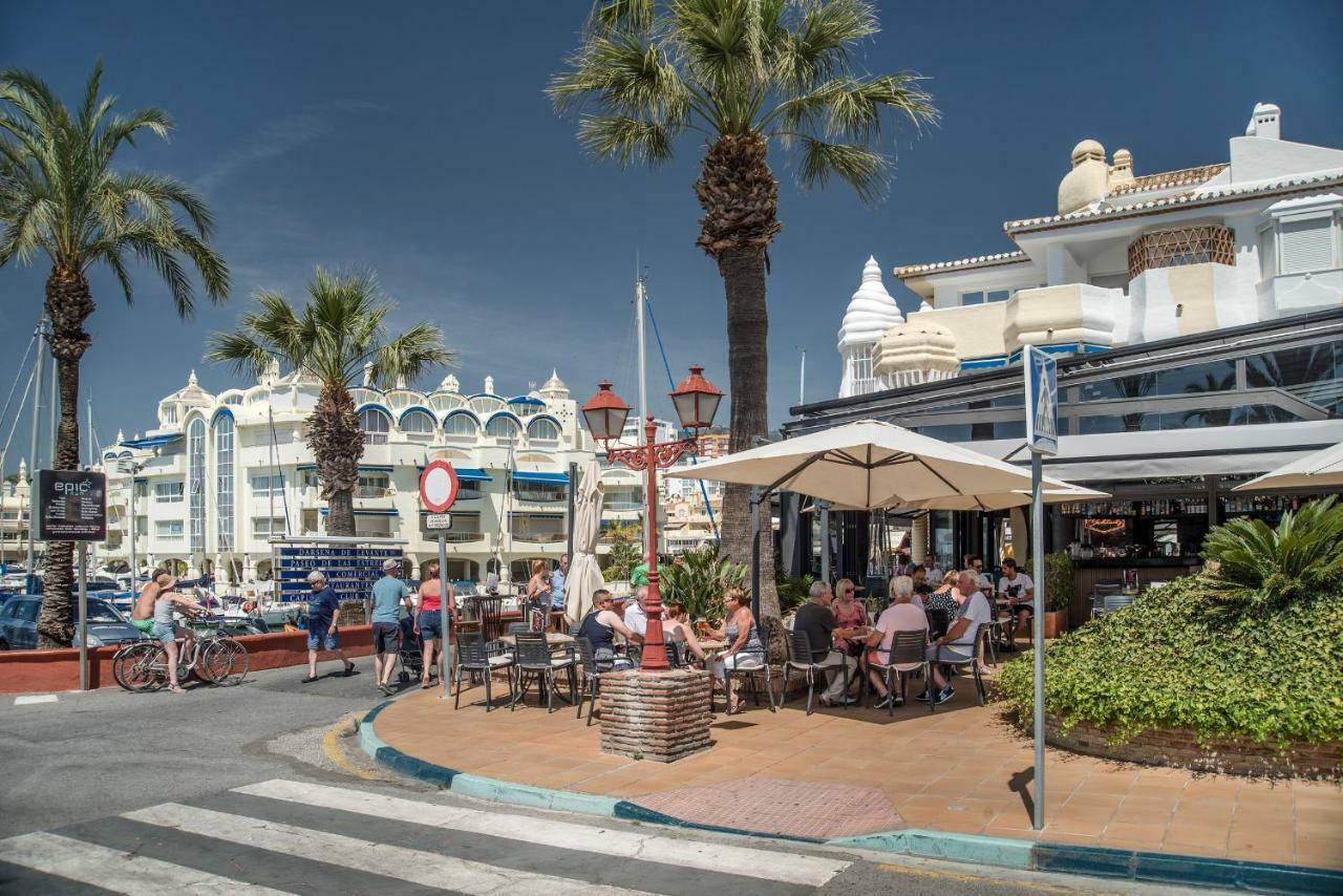 Happy Puerto Marina Lägenhet Benalmádena Exteriör bild