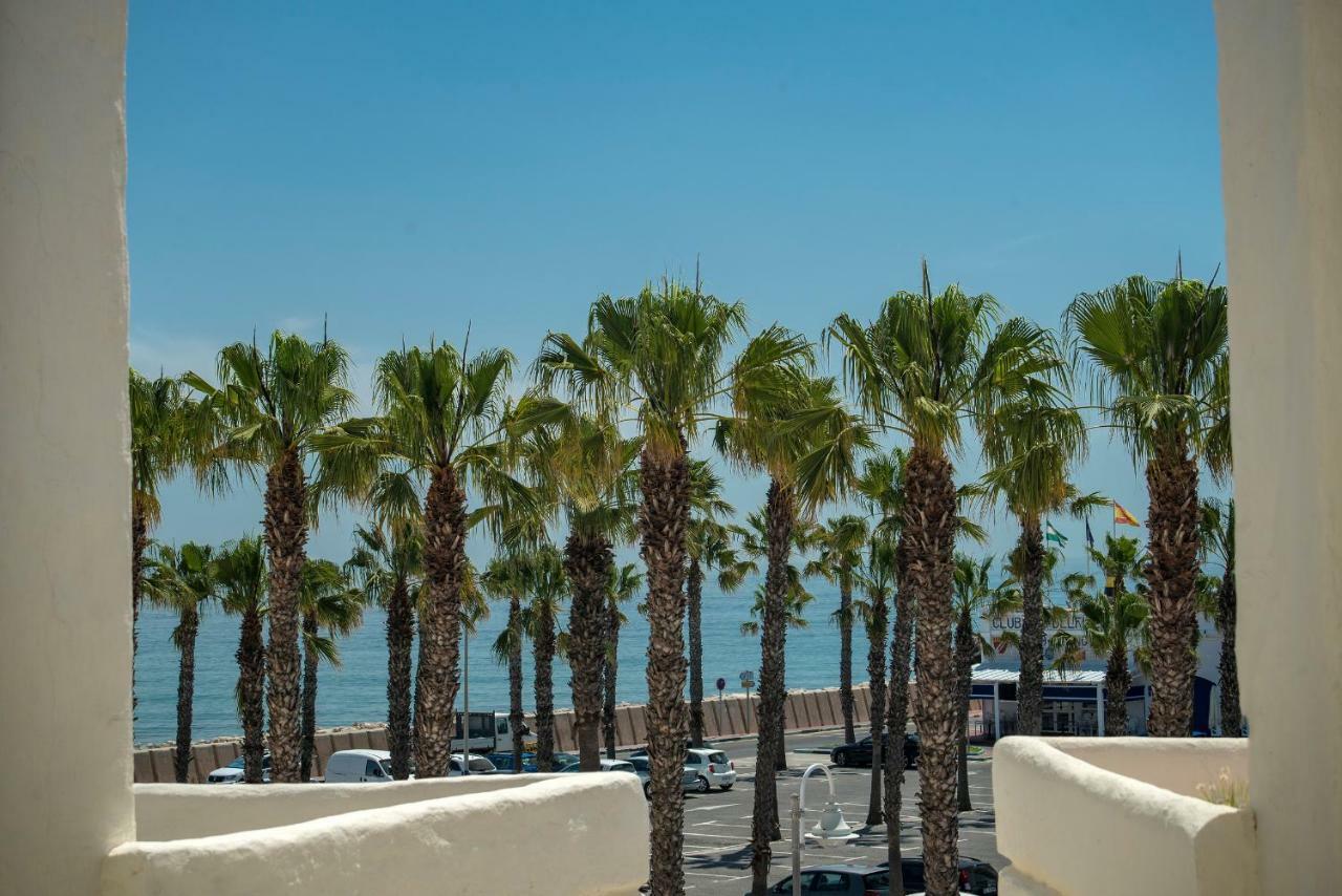 Happy Puerto Marina Lägenhet Benalmádena Exteriör bild